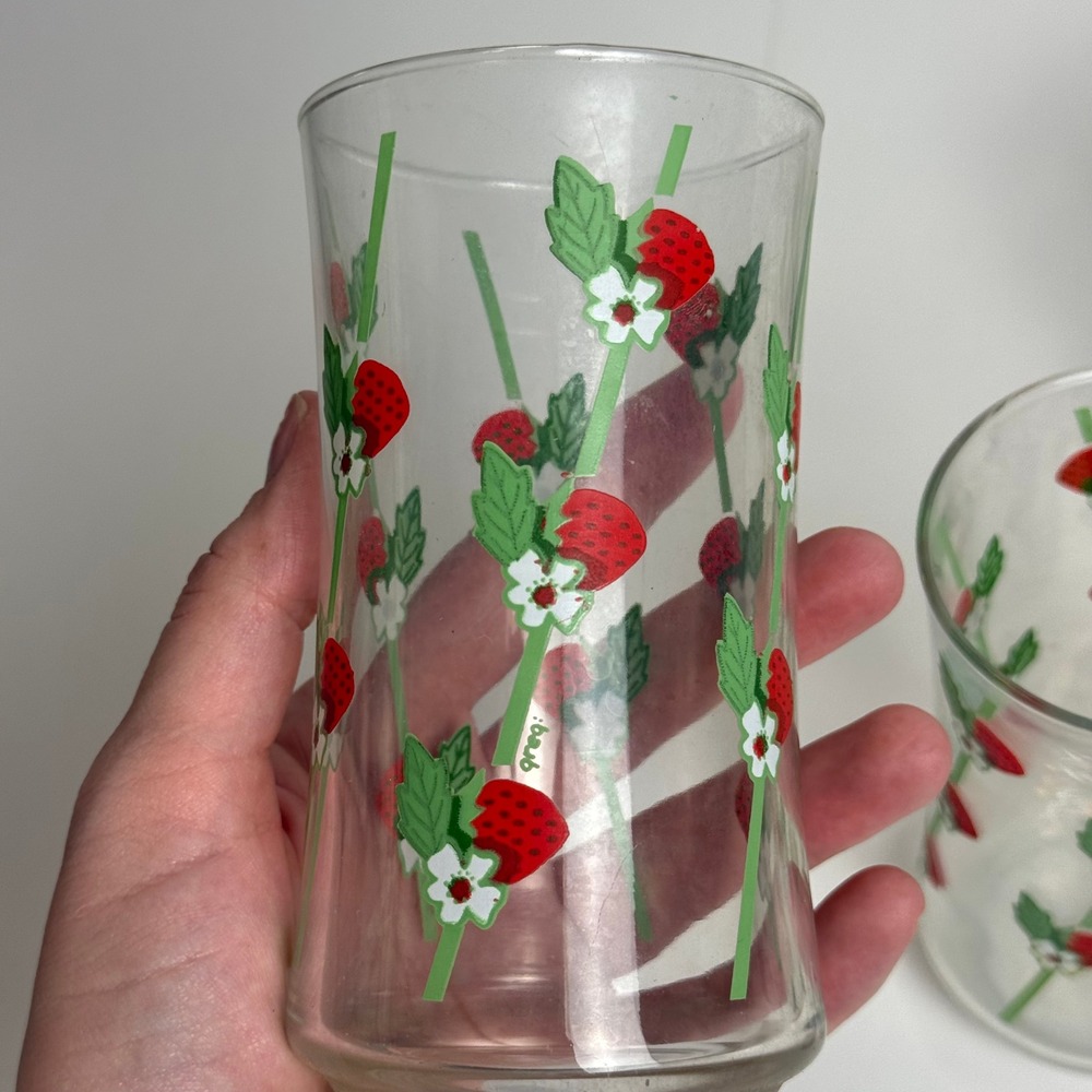 Vintage Greg Flowers Strawberry Vine Glass Tumblers Retro Set of 5 Red Green - Picture 10 of 10